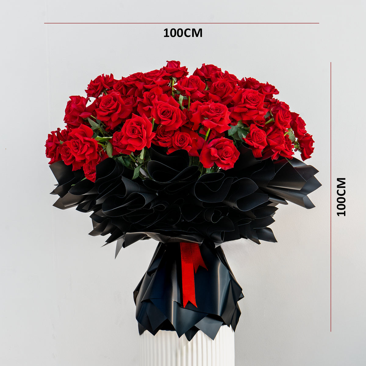 Extra large red roses Valentine’s bouquet 100cm, luxury romantic flower arrangement Dubai