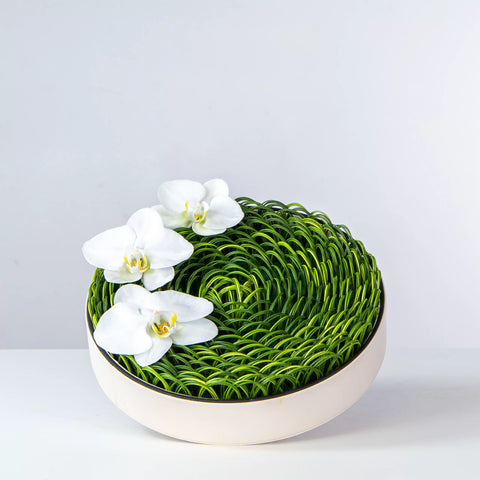 Seraphic luxury flower arrangement with fresh flowers for gifting in Dubai UAE