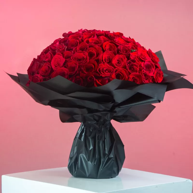 A Hundred Love Red roses bouquet 100 roses Where to shop fresh flowers in Dubai Fresh Flowers